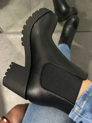 Anna Bootie- Black