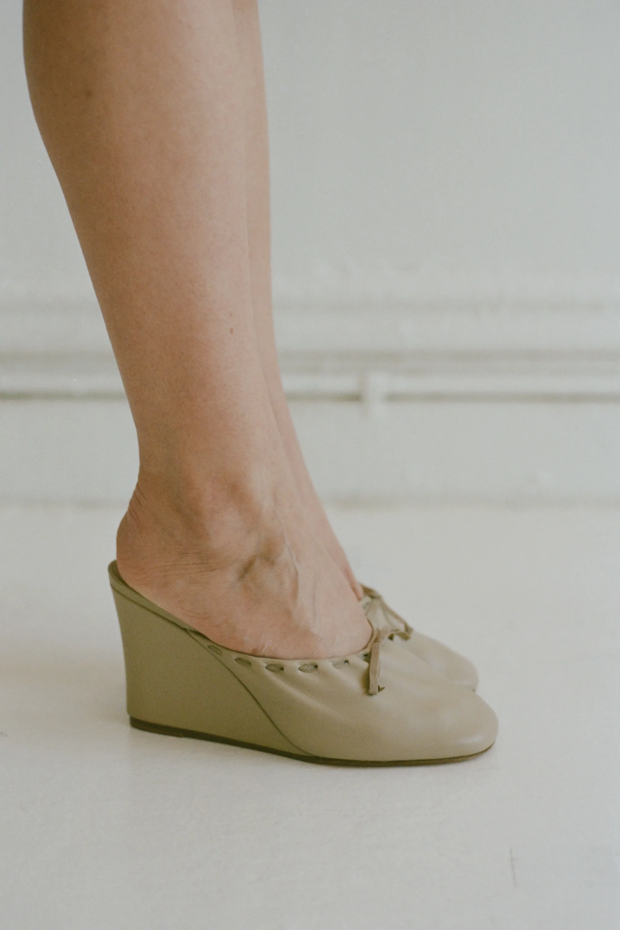 BALLET WEDGE, PUDDLE