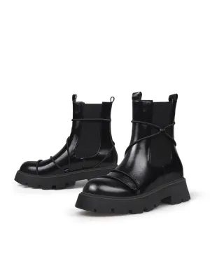 Ban Over Leather Chelsea Boot - Black