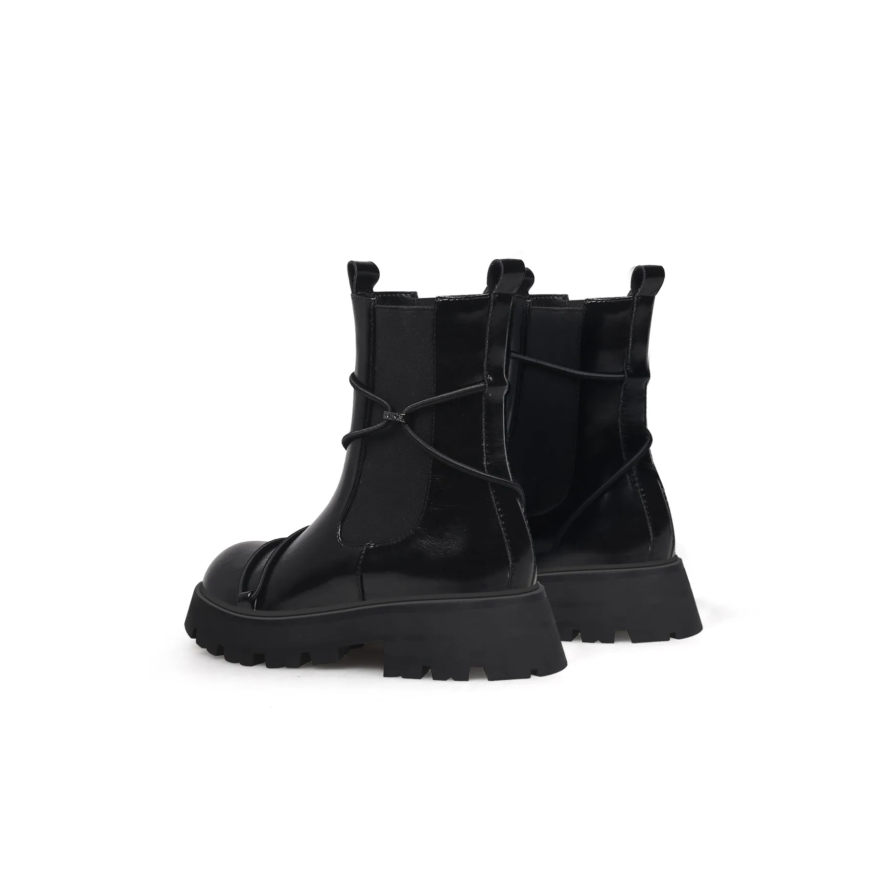 Ban Over Leather Chelsea Boot - Black