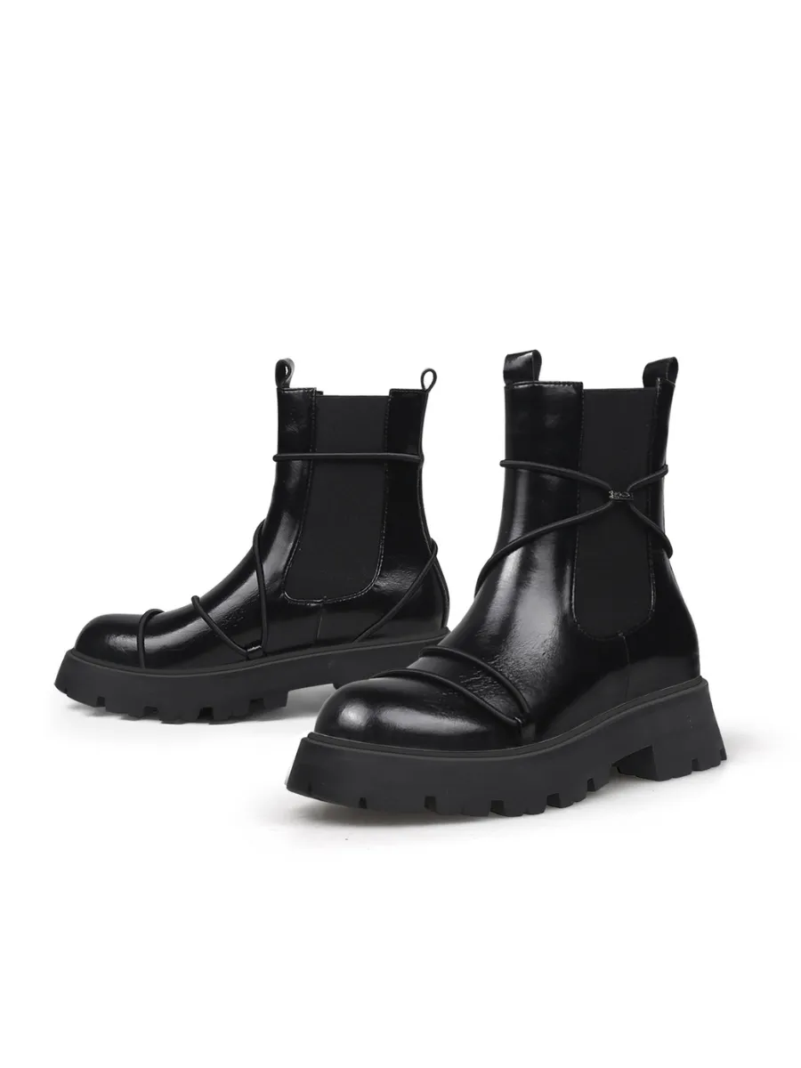 Ban Over Leather Chelsea Boot - Black