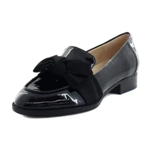 Bandolino Women's LINDIO Loafer, Black, 8