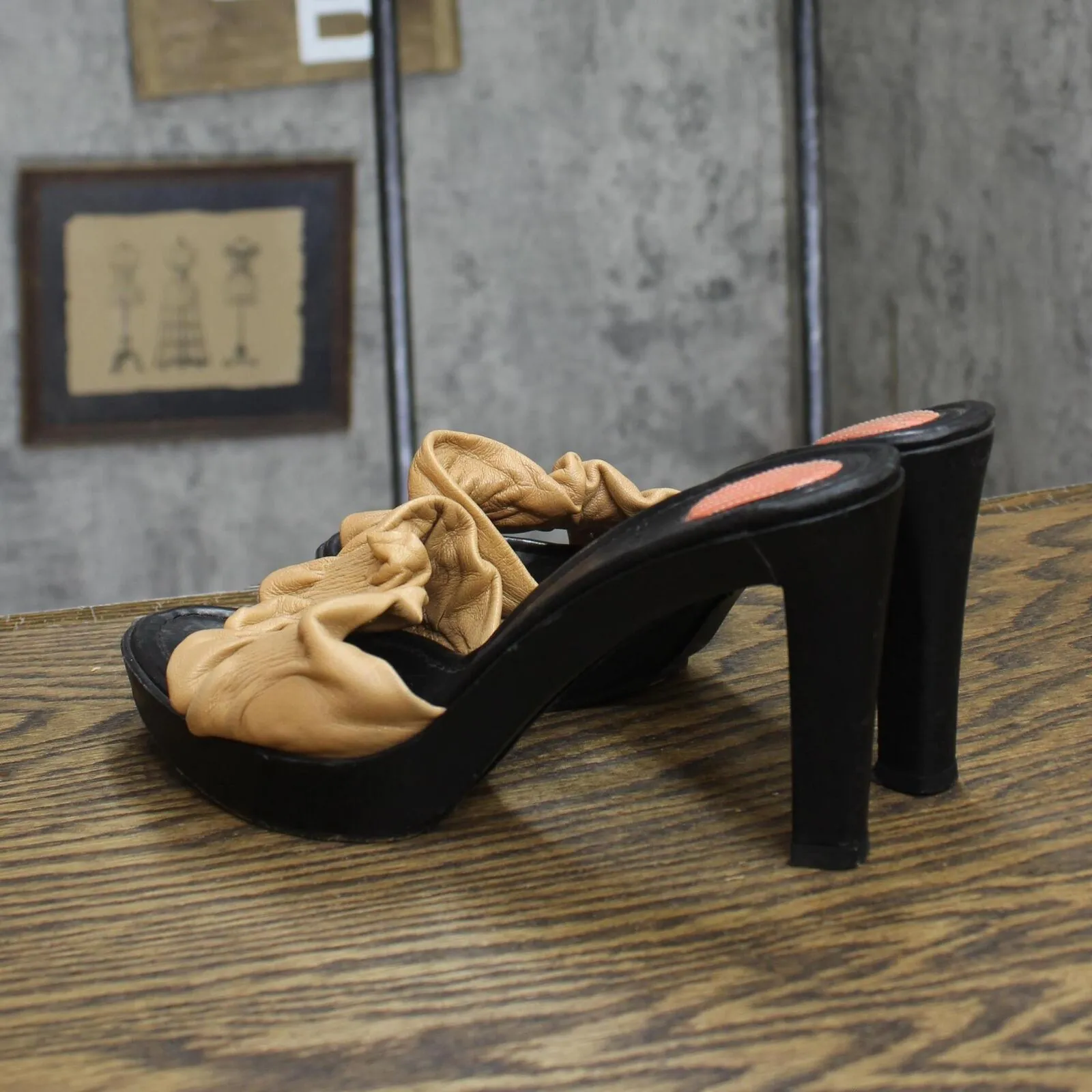 Banfi Zambrelli Womens Vintage Block Heels Slip On Leather Black / Brown 9M
