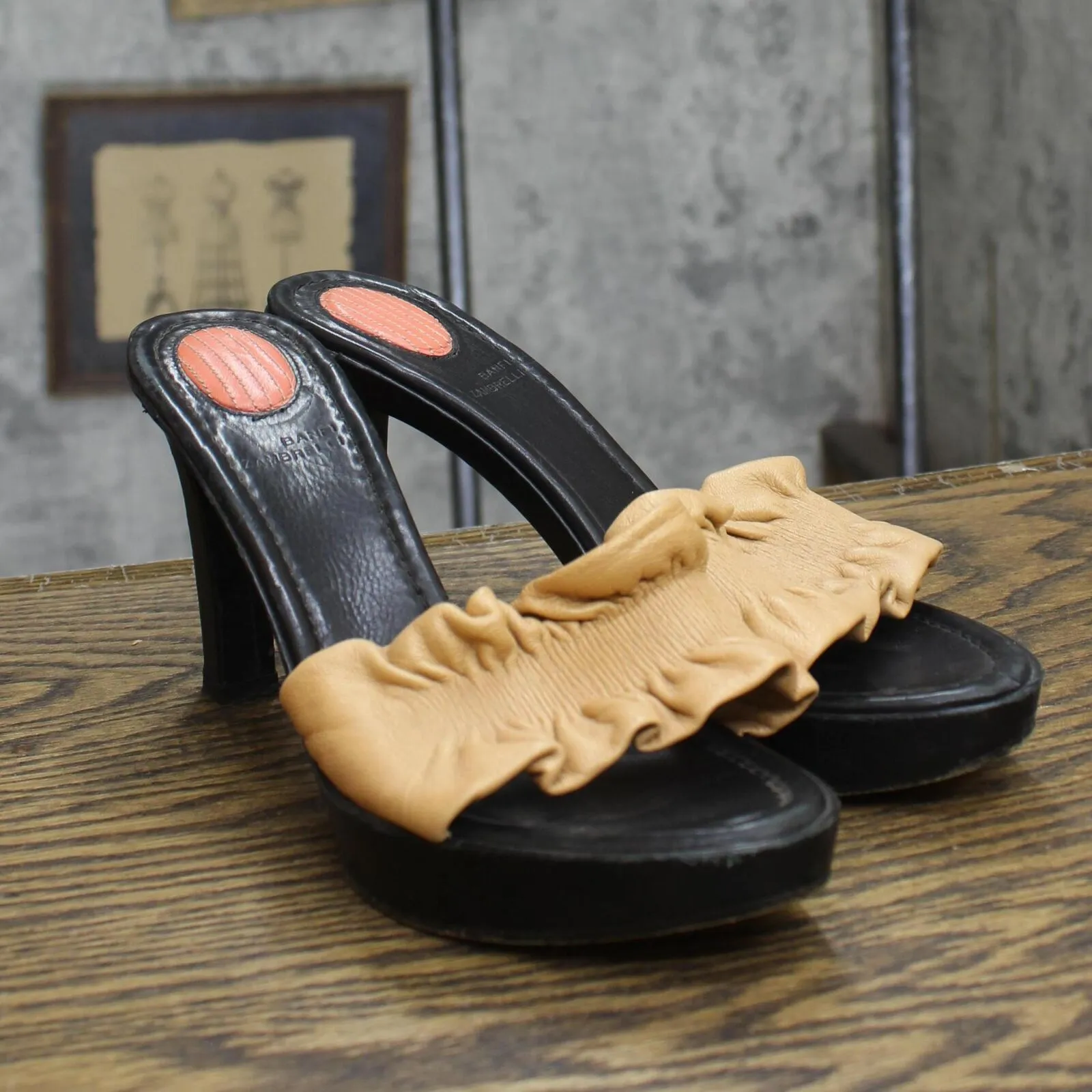 Banfi Zambrelli Womens Vintage Block Heels Slip On Leather Black / Brown 9M