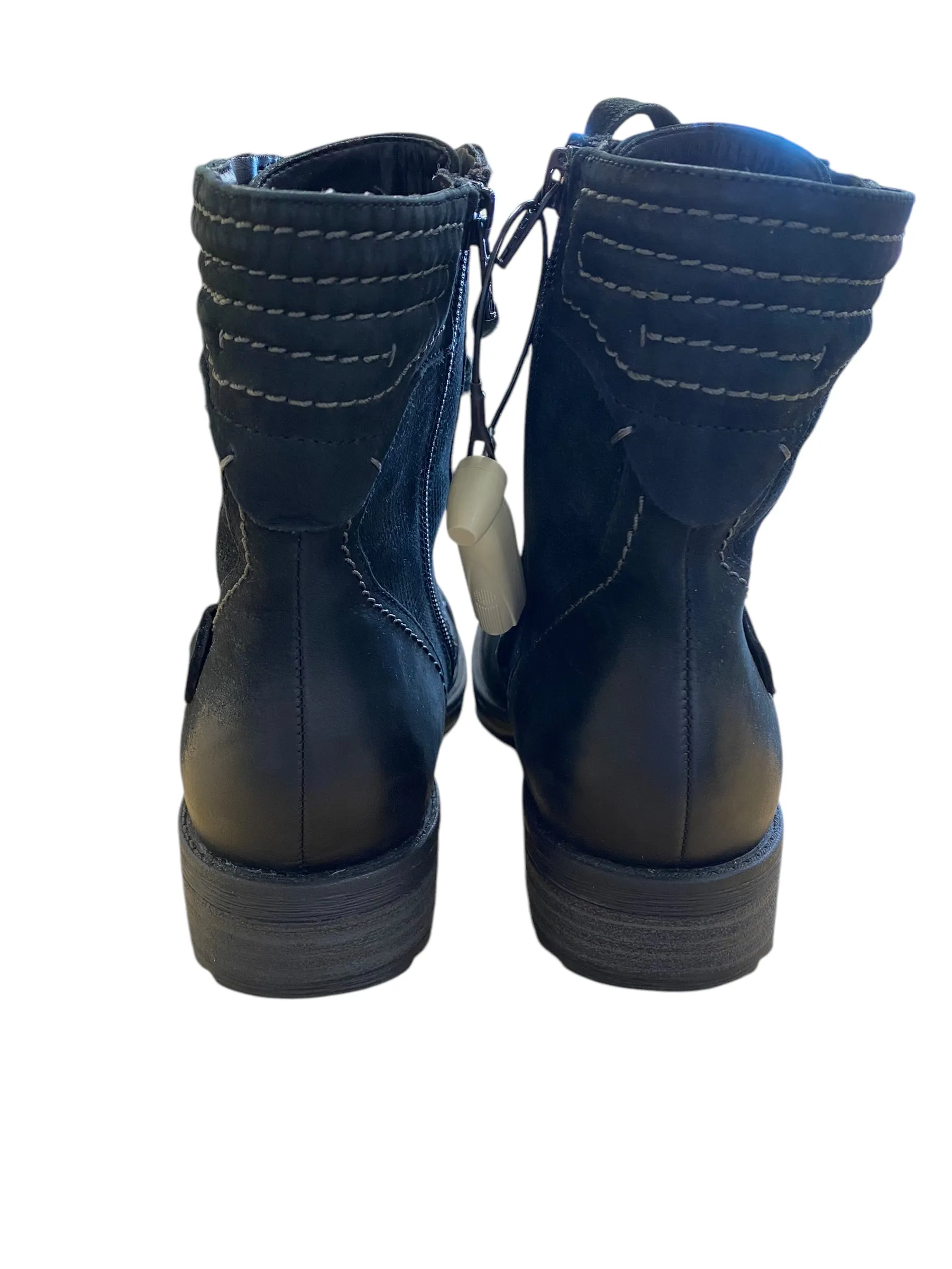 Boots Combat By Earth In Black, Size: 8