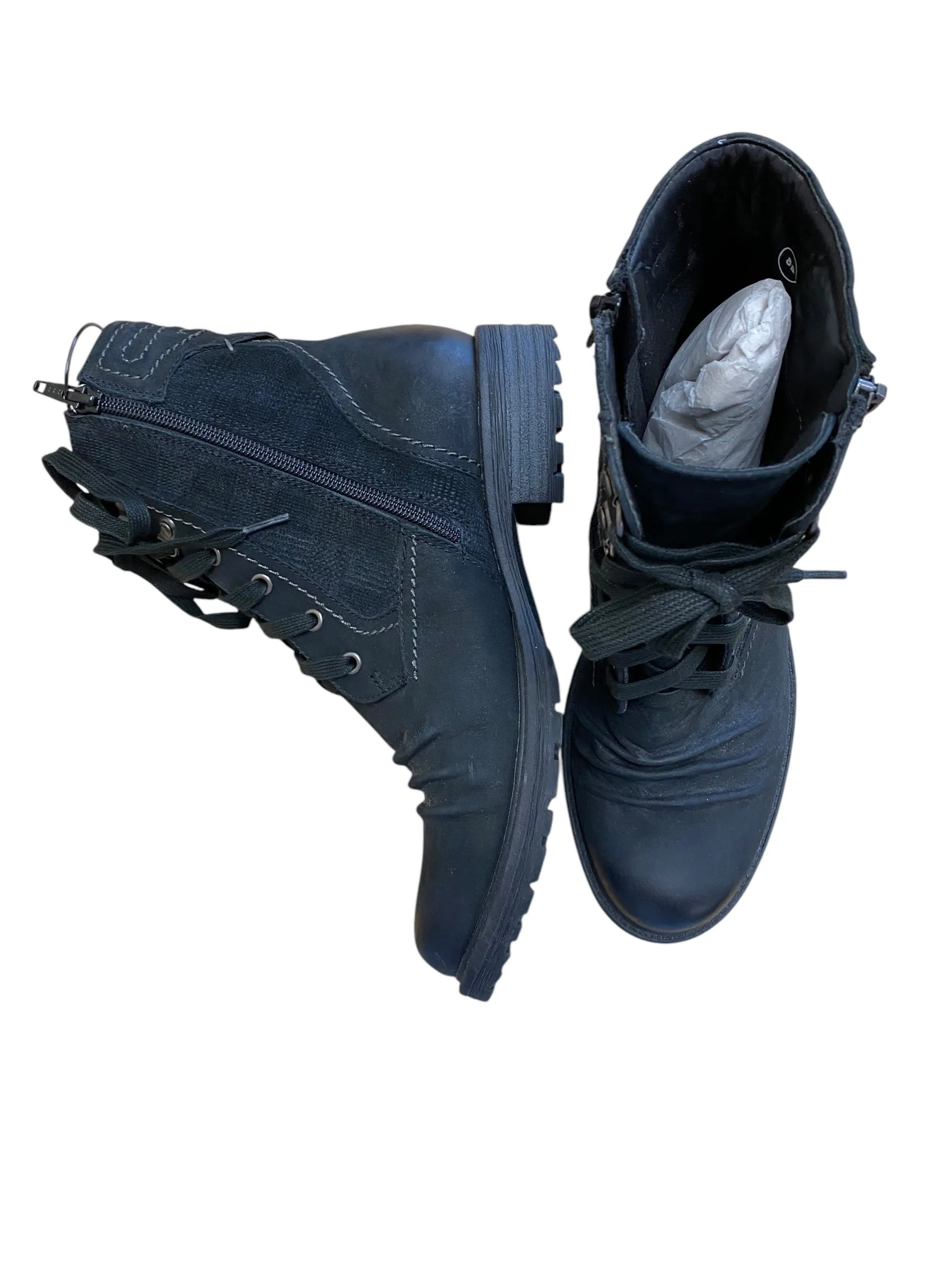 Boots Combat By Earth In Black, Size: 8