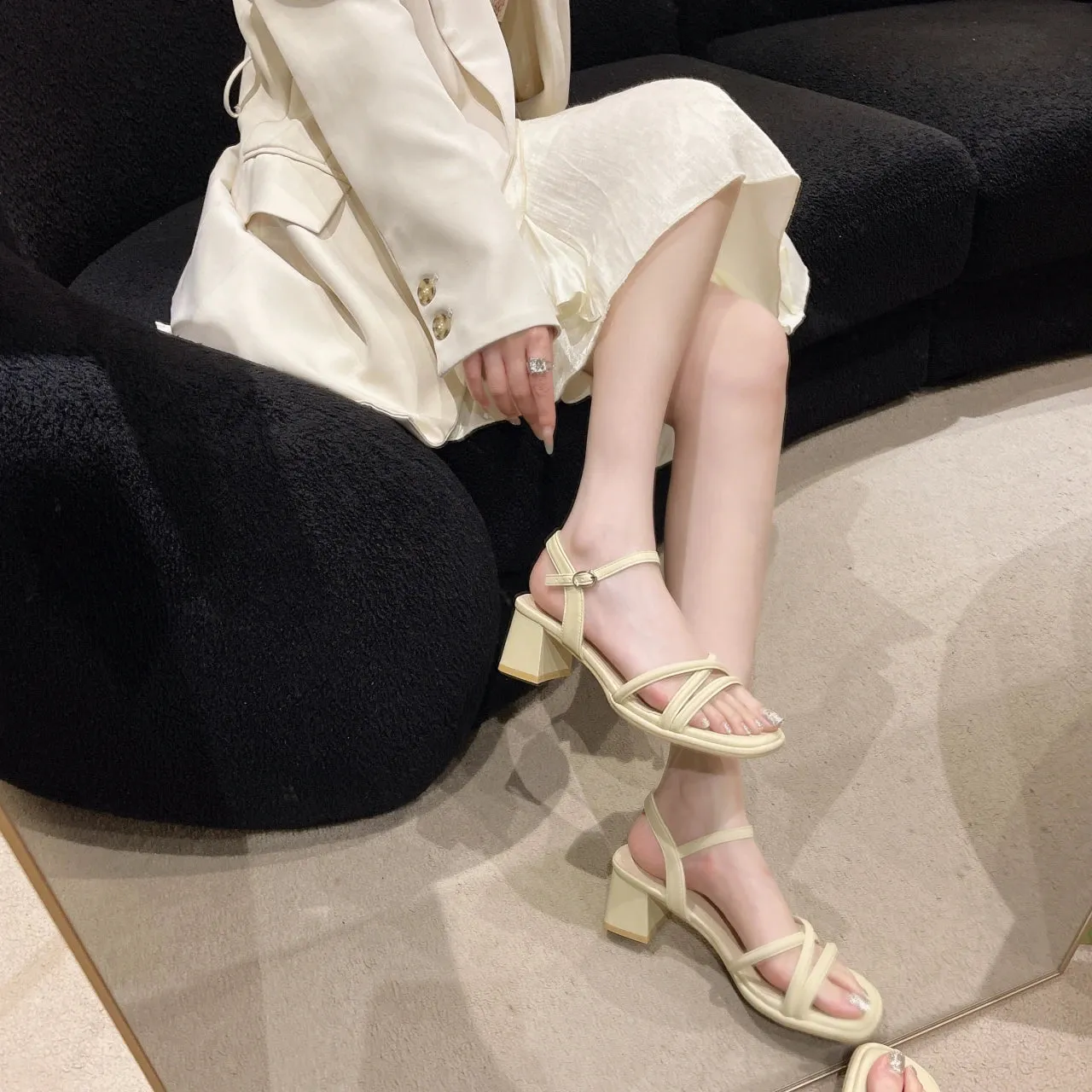 Casual Low Heels Sandals
