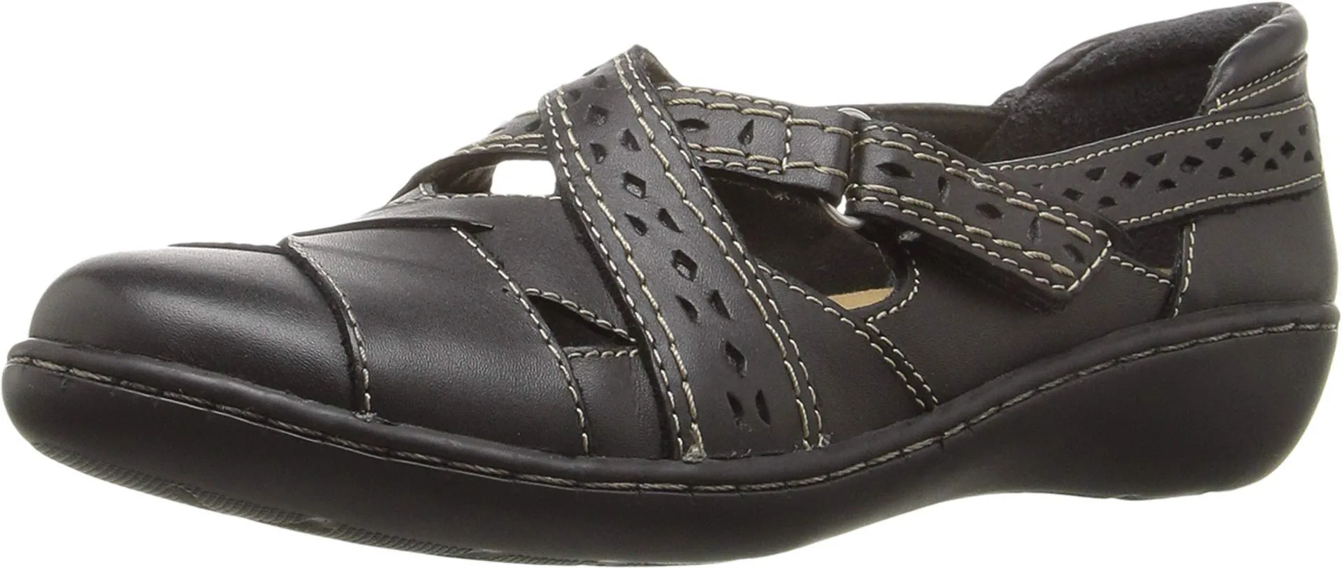Clarks womens Ashland Spin Q Slip On Loafer, Black, 8.5 US