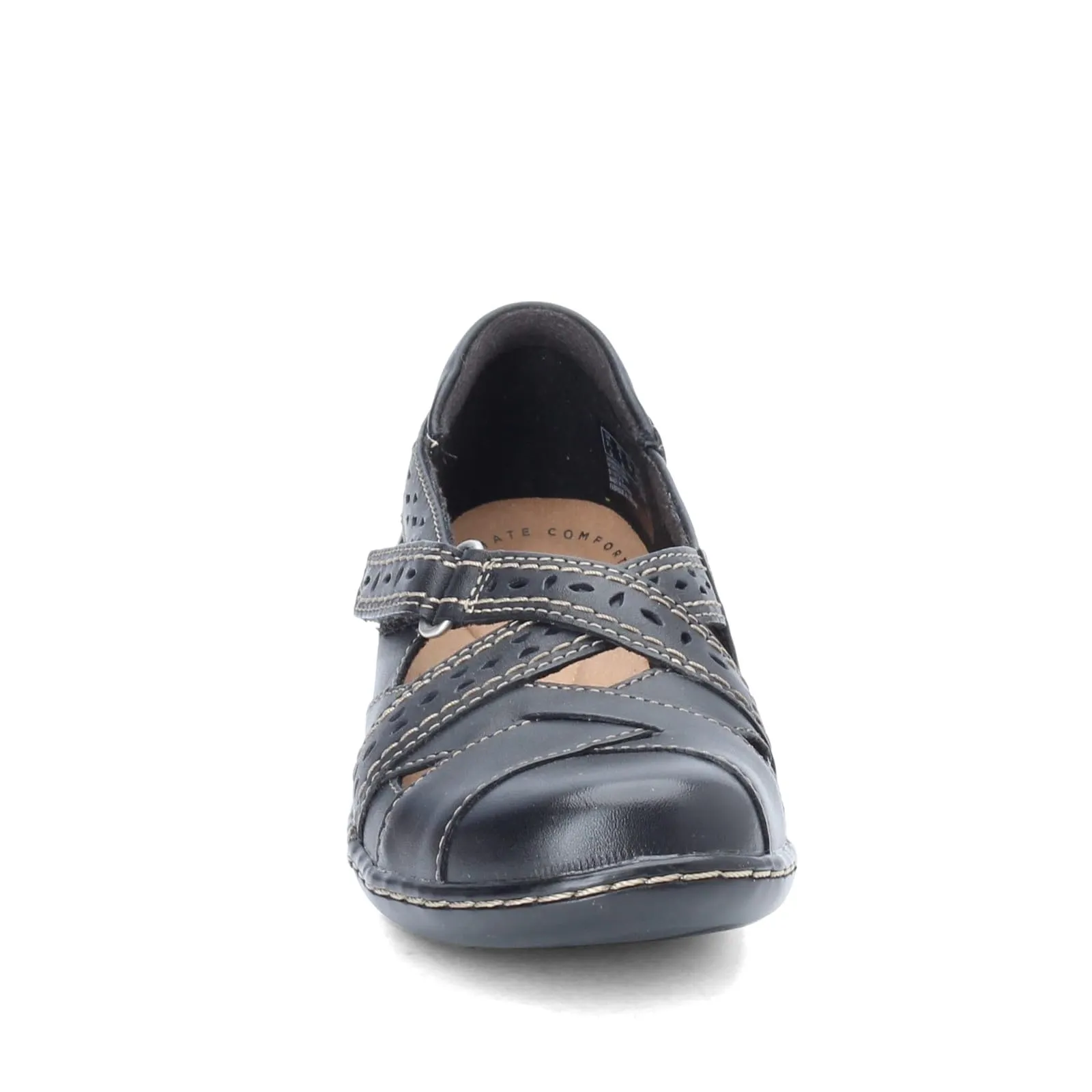Clarks womens Ashland Spin Q Slip On Loafer, Black, 8.5 US