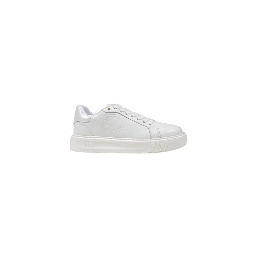 Cream Leather Sneaker