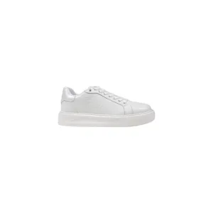 Cream Leather Sneaker