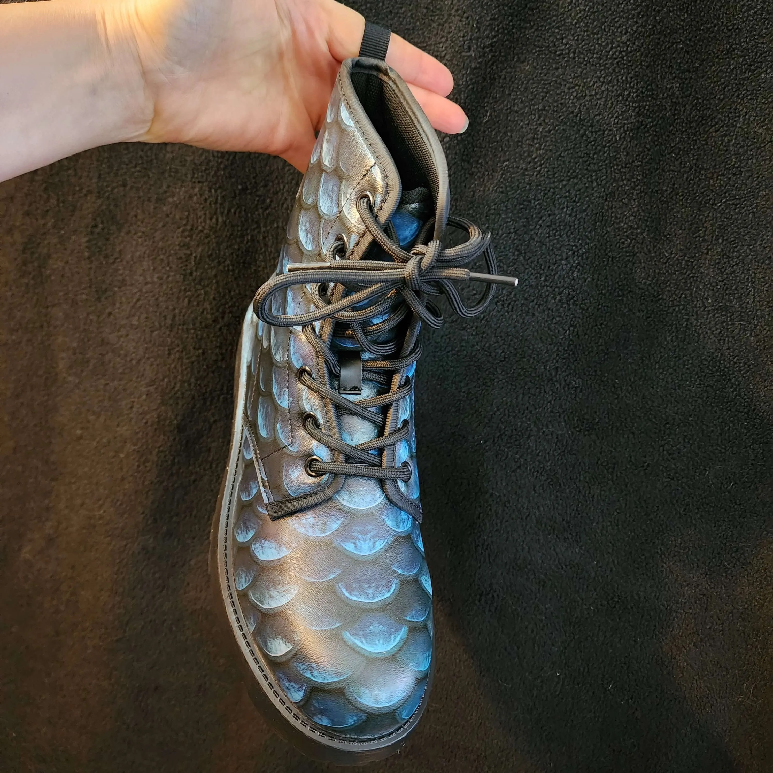 Dark Blue Dragon Scales Boots EU38 / Women's 7 Men's 5