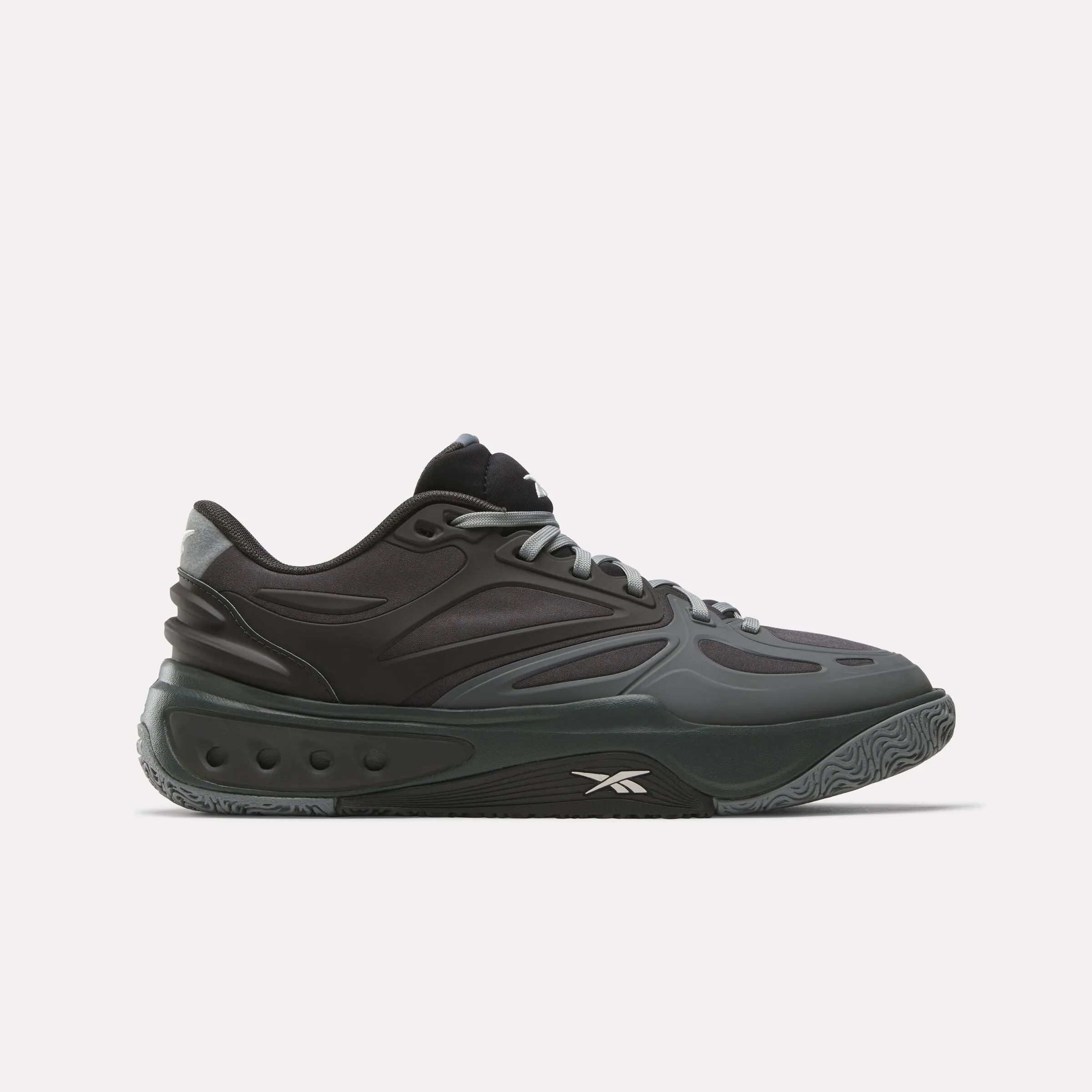 Engine A Basketball Shoes
