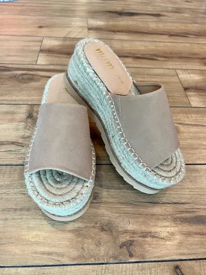 Eva Taupe Sandals