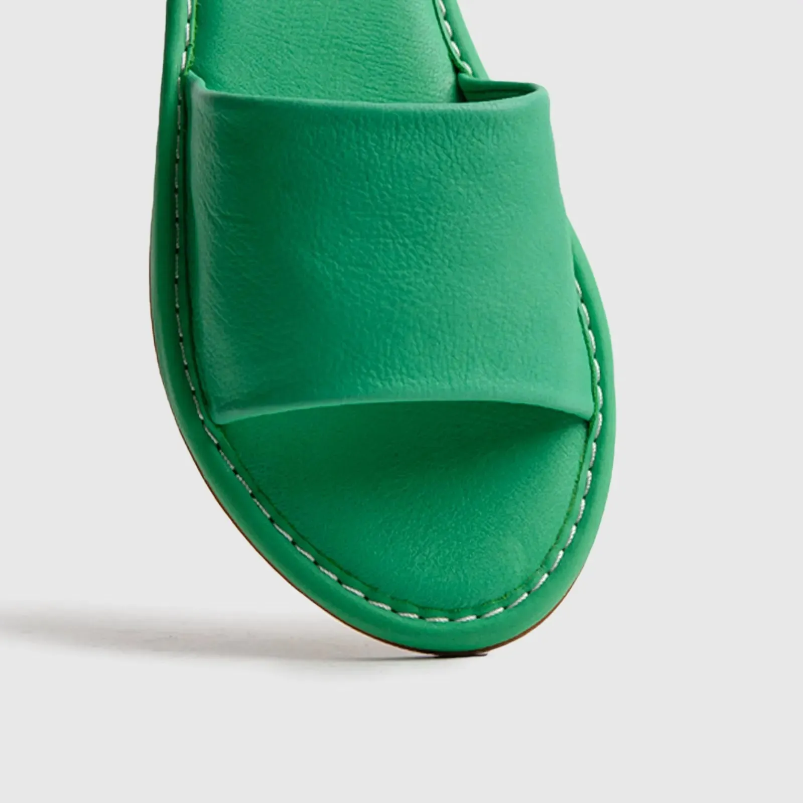 Flat Comfort Push In Sandal 242305D