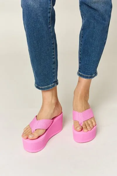 Hazel Blues® |  WILD DIVA Open Toe Platform Wedge Sandals
