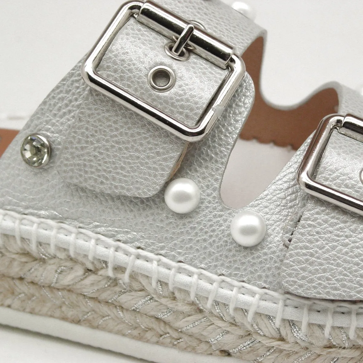 KA8042 Blanco