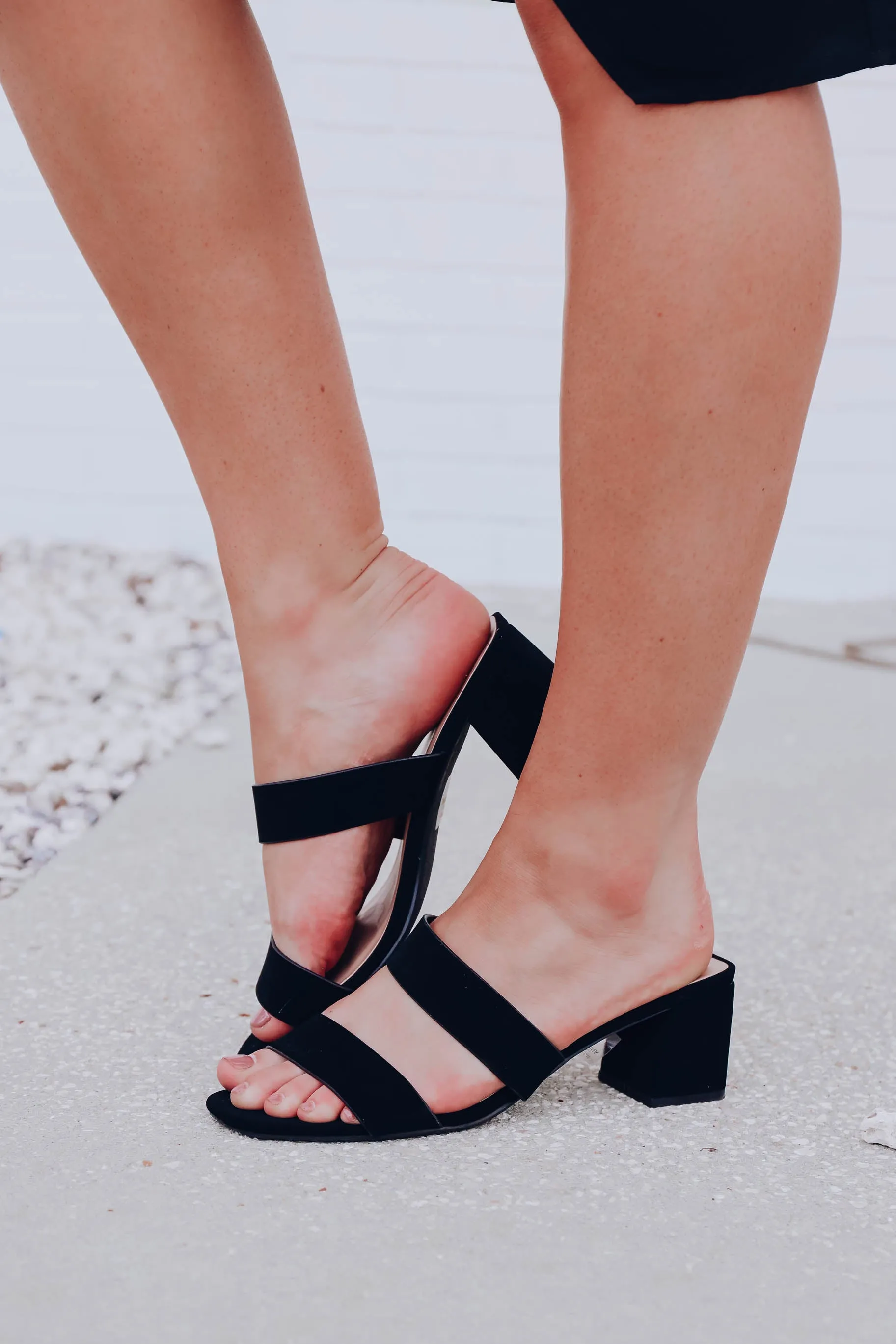 Kallie Double Band Slides - Black
