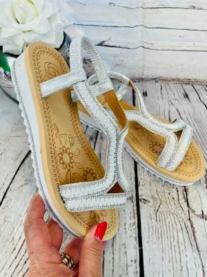 LADIES SILVER SMALL WEDGE SANDALS ( LOLO )