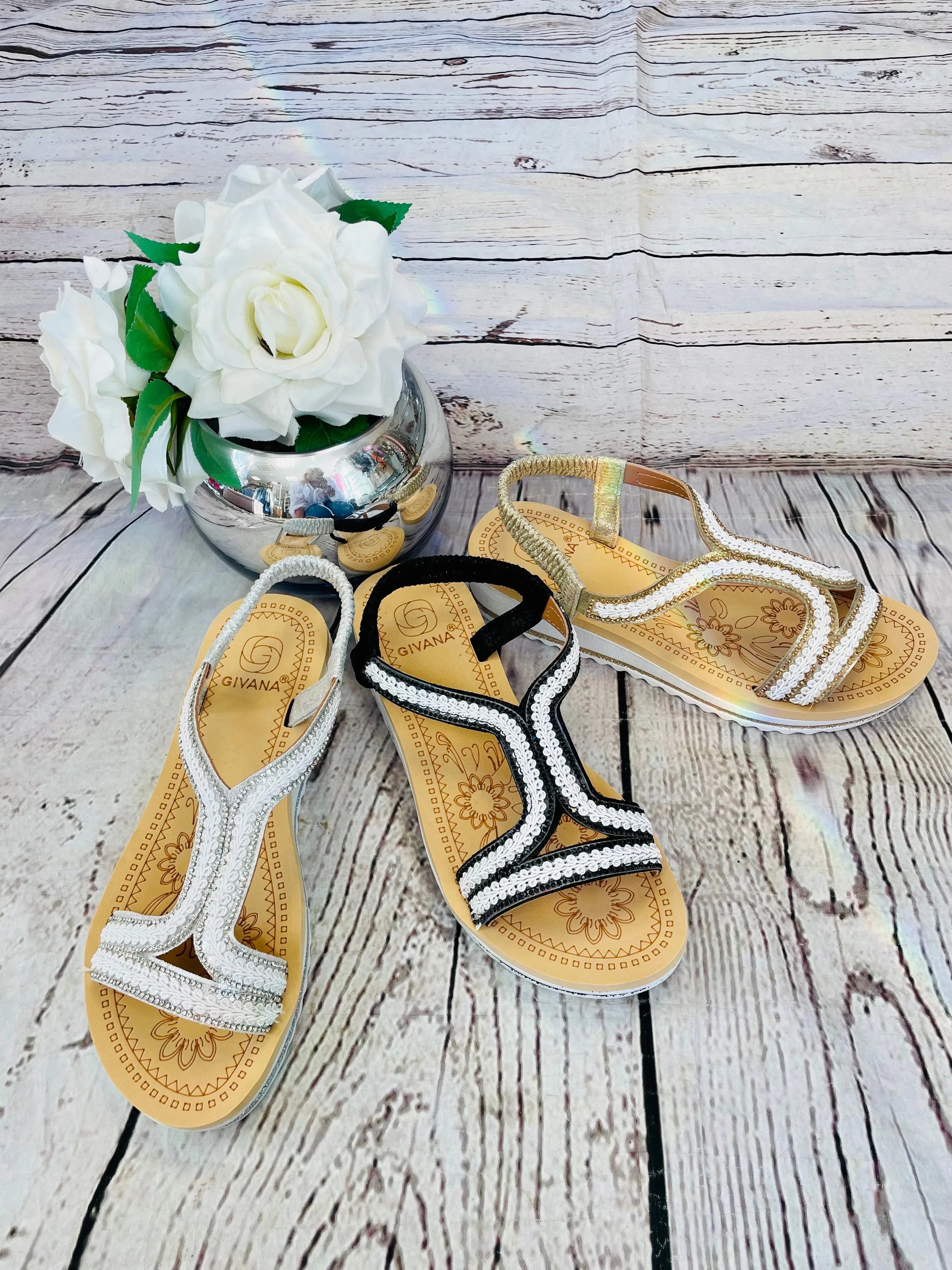 LADIES SILVER SMALL WEDGE SANDALS ( LOLO )