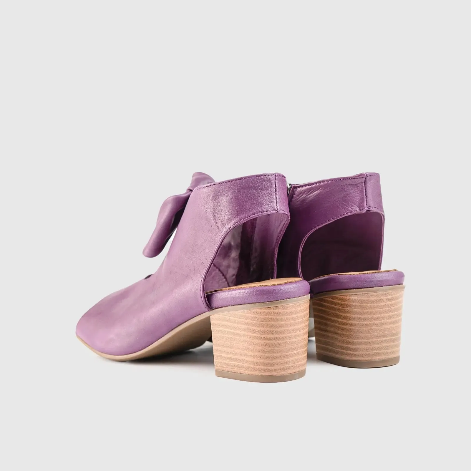 Leather Comfort Block Heel Sandal Purple 8430