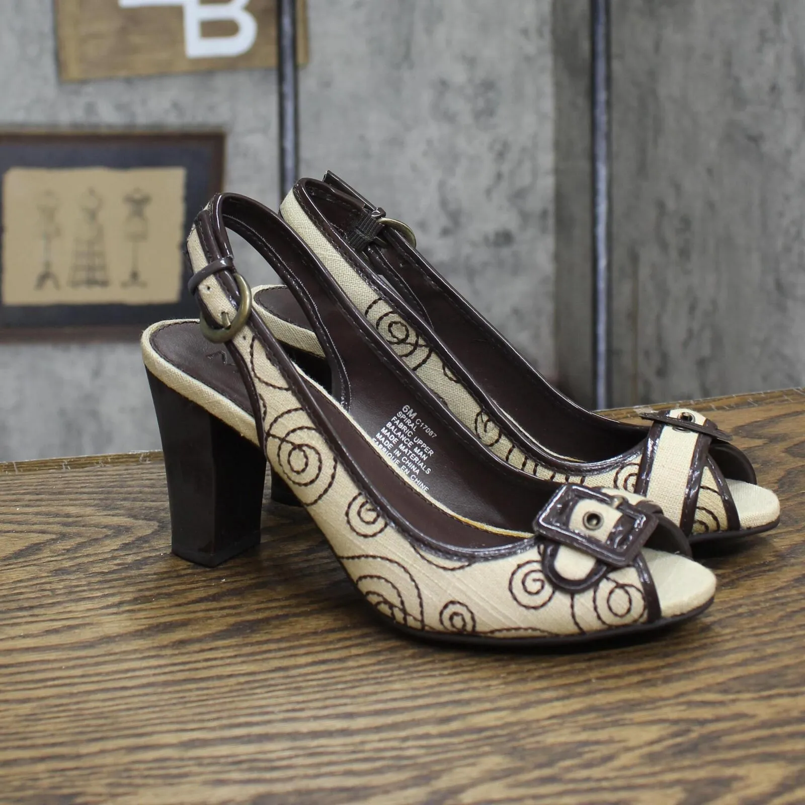 Mia Girl Womens Vintage C17087 Block Heels 1673c0b1be05c1 Spiral Brown 6M