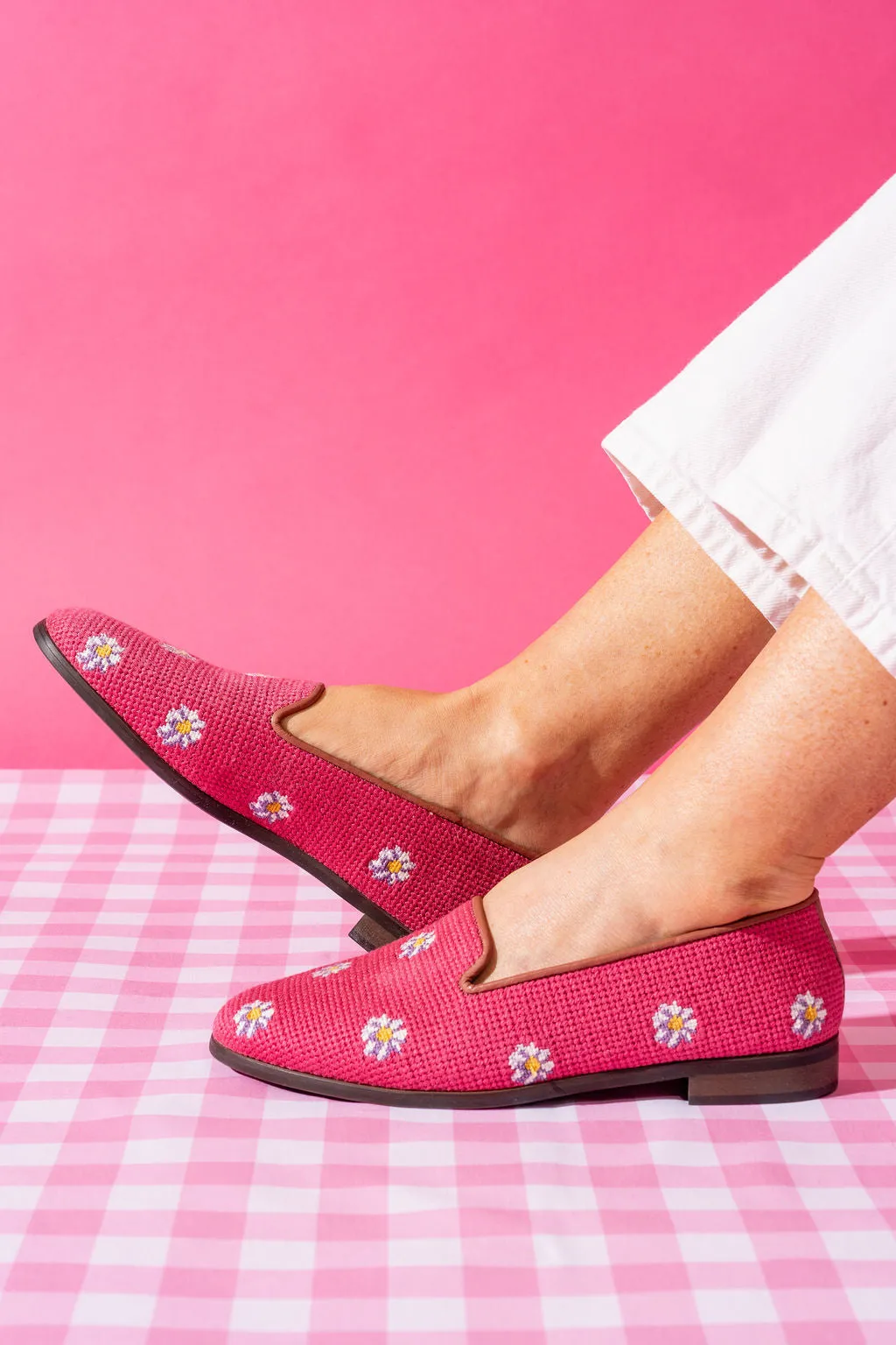 Needlepoint Loafer in Daisies