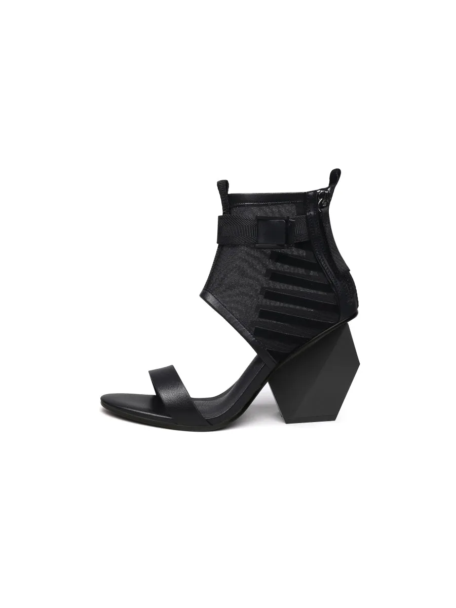 Notepad Mesh Upper Black Leather Sandals