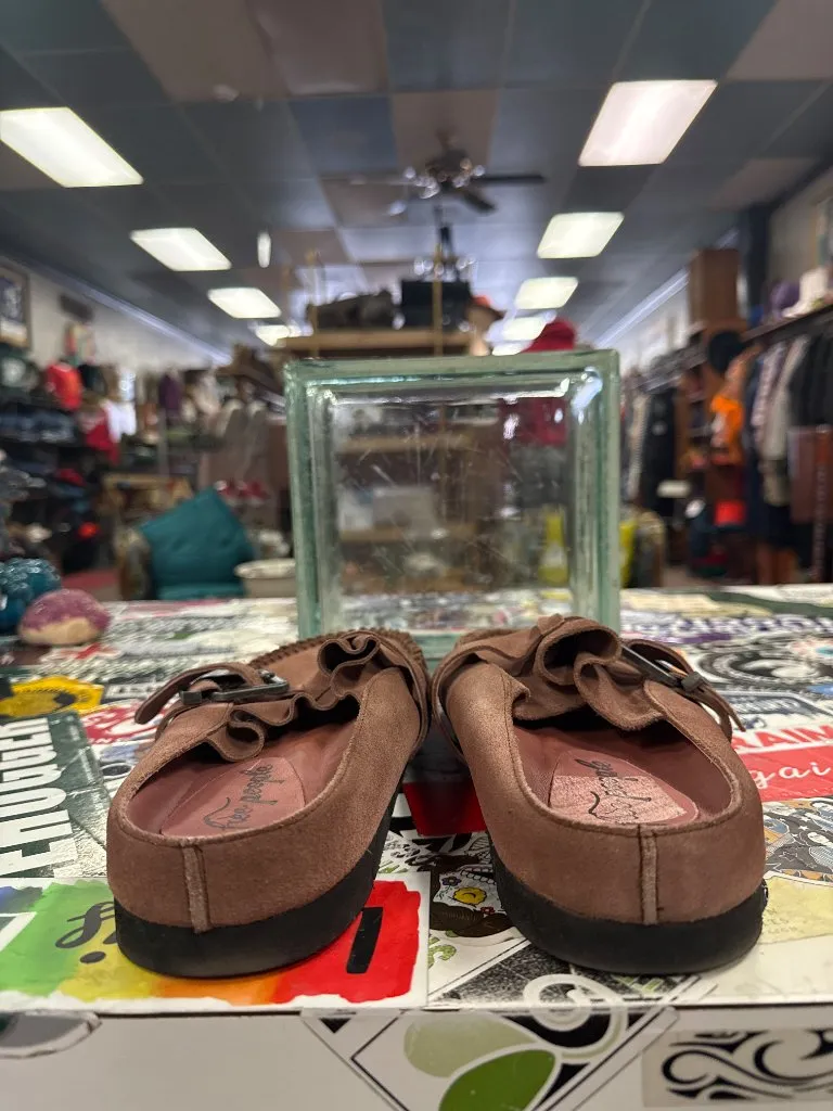NWOT FREE PEOPLE SUEDE BUCKLED MULES (org$138)