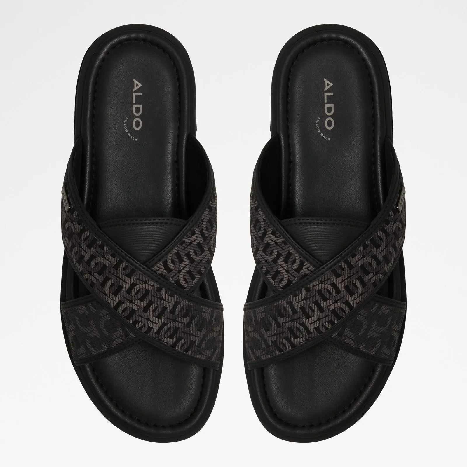 Olino / Flat Sandals