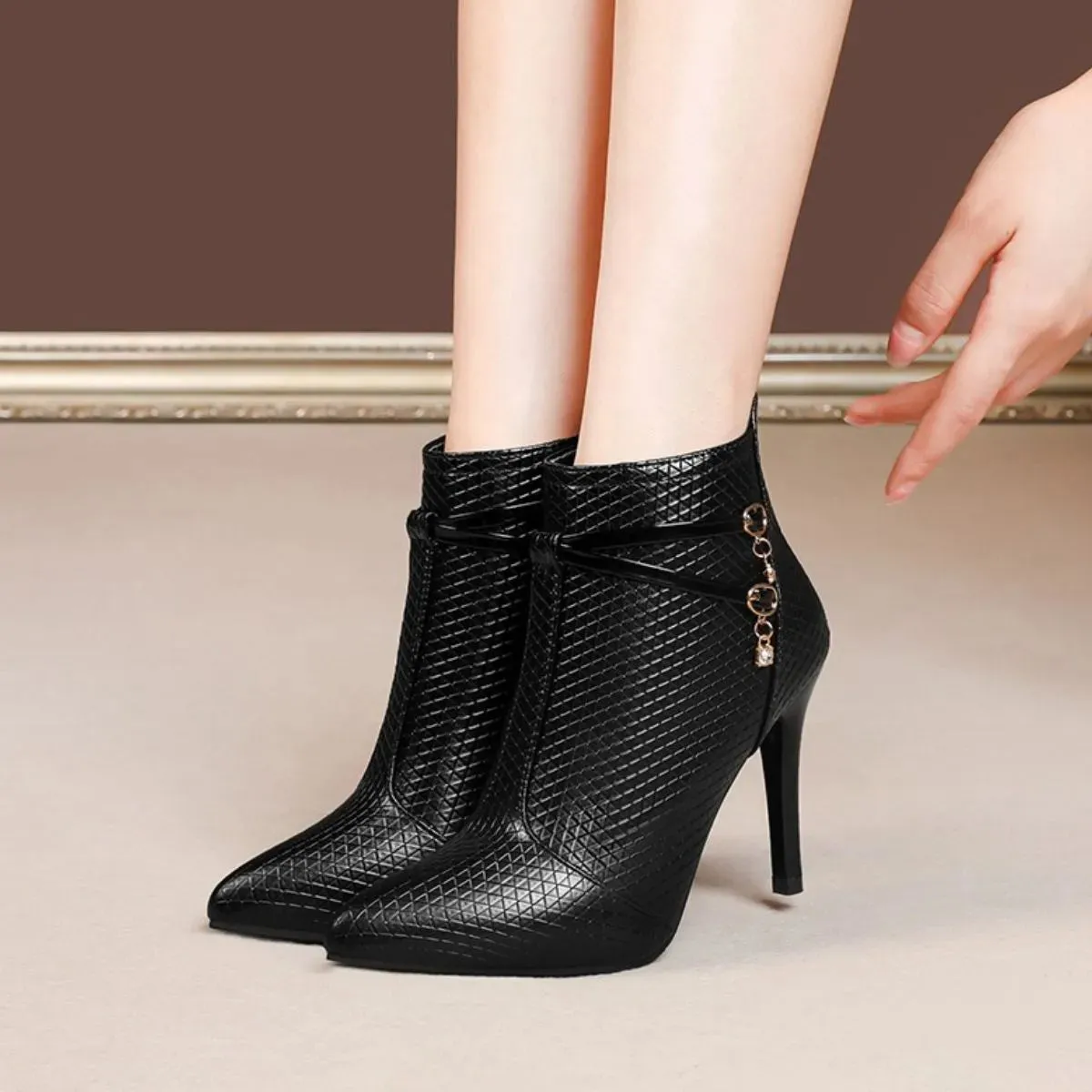 Point Toe Stiletto Pumps