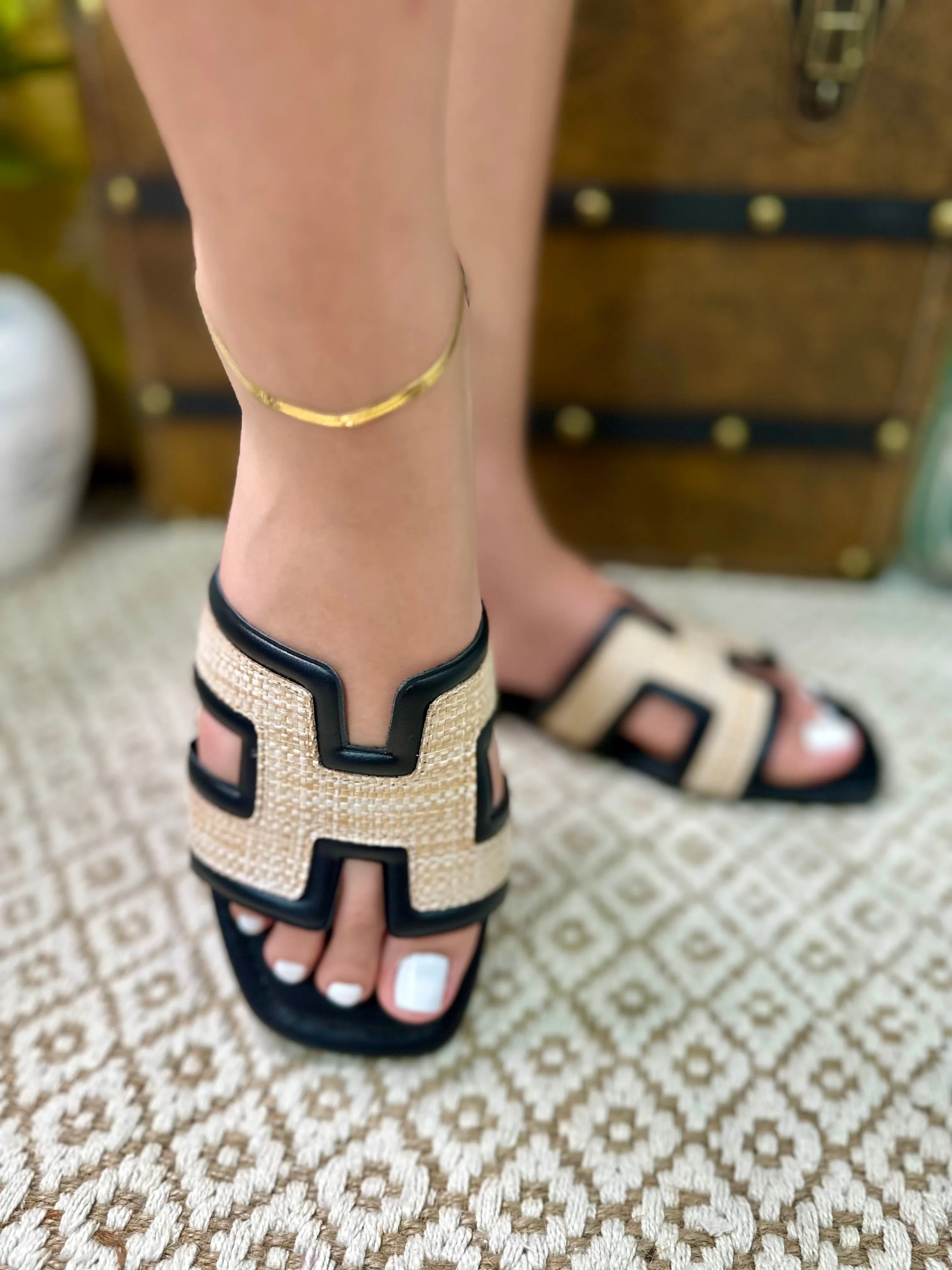 Raffia Beauty Sandals
