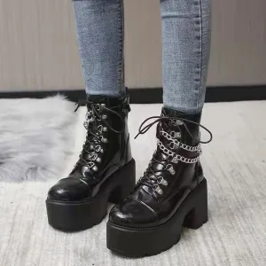 Relaxed and supportive orthopedic Boots