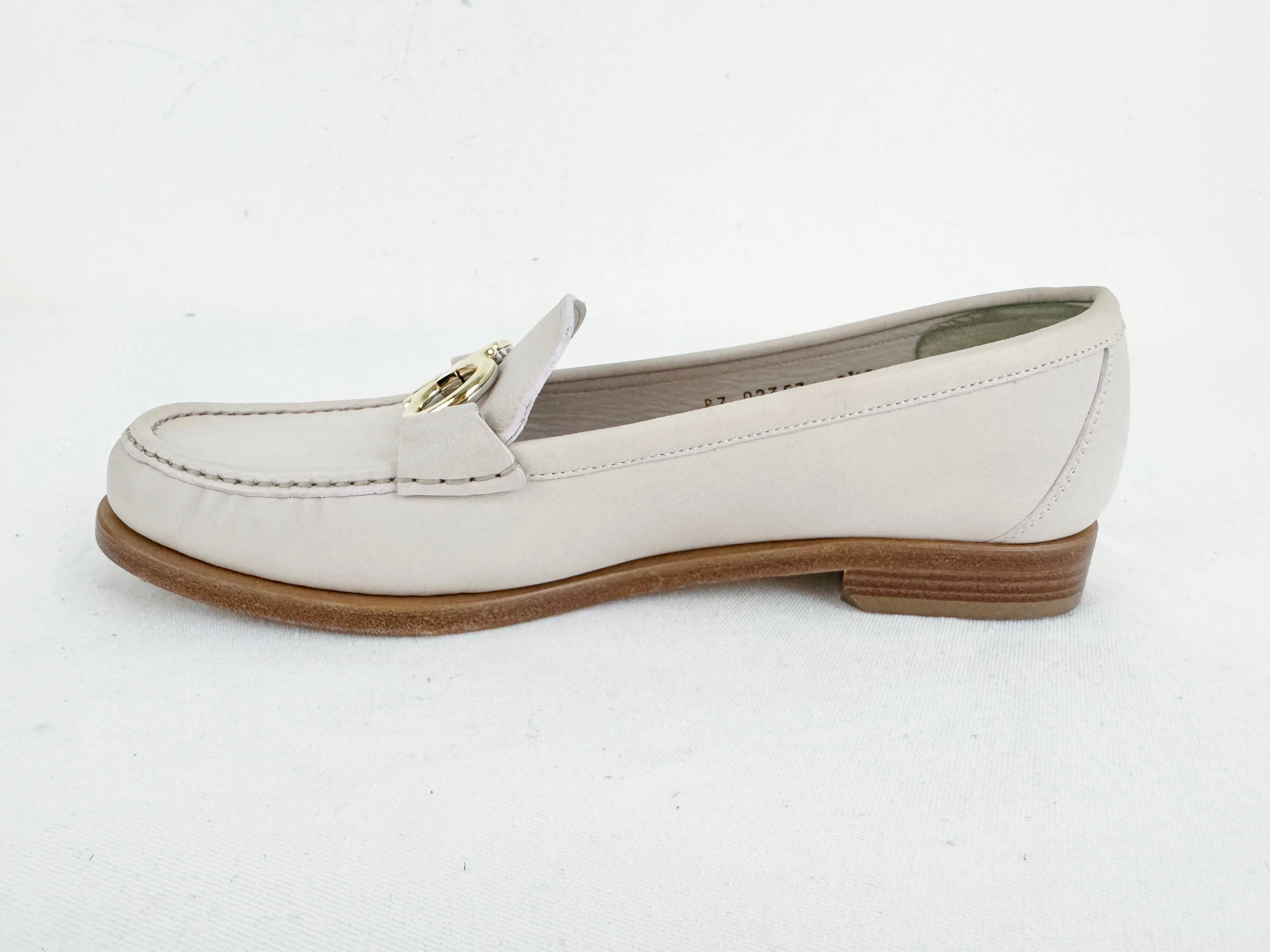 Salvatore Ferragamo Pale Pink Loafer Size 9.5