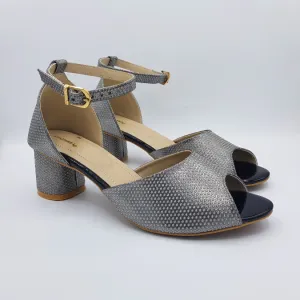 Scarlet - Sandals