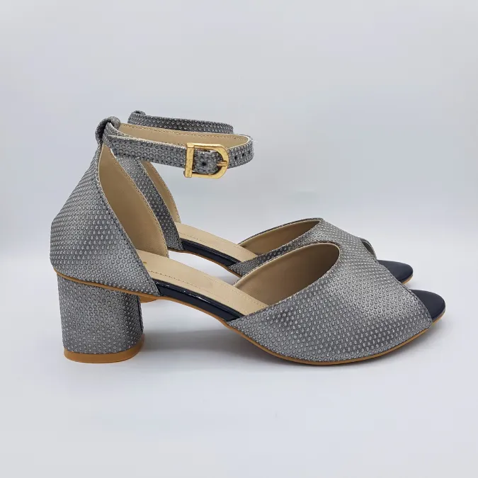 Scarlet - Sandals