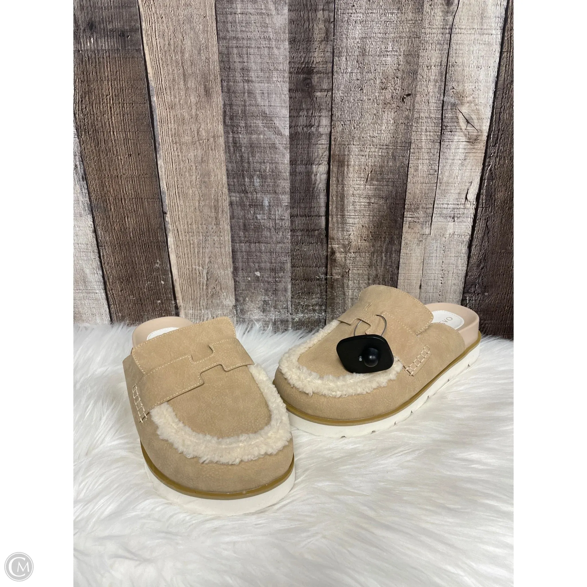 Shoes Heels Wedge By Cme In Beige, Size: 7.5