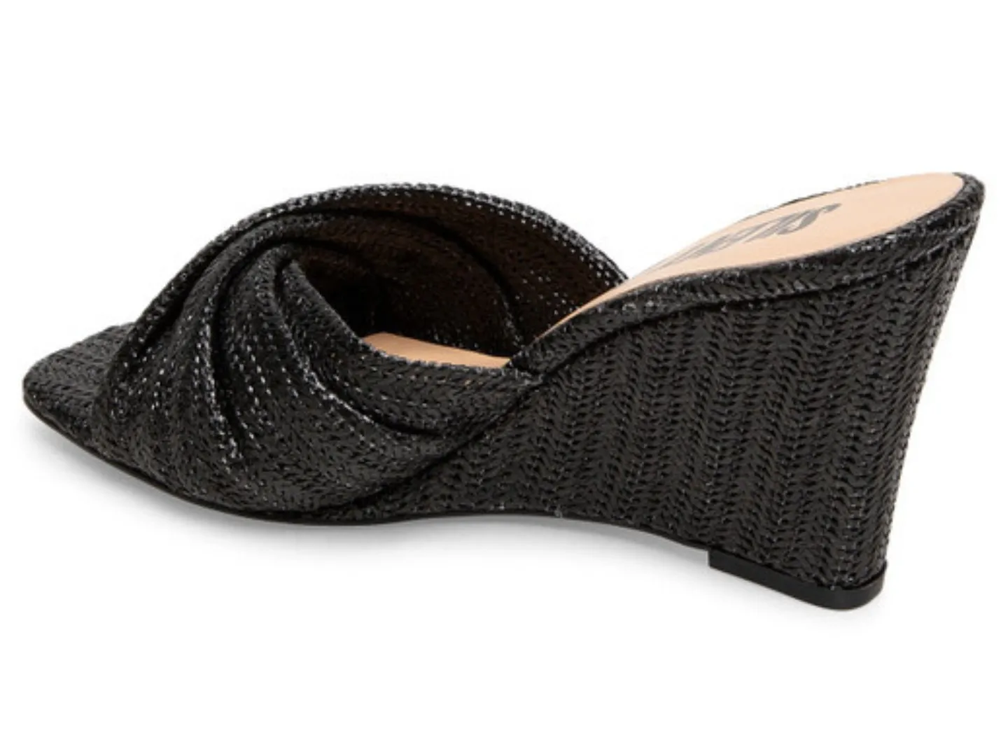 Silent D: Katia in Black Raffia
