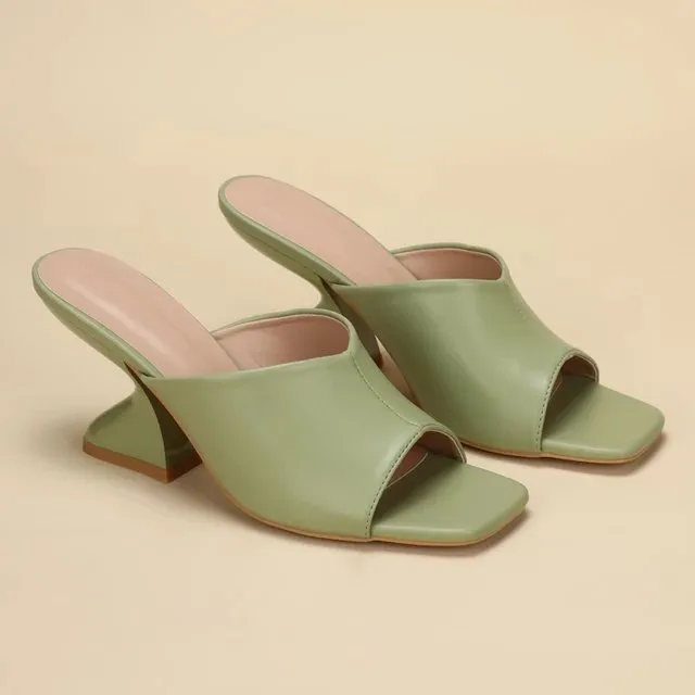 Stilaré Zoey Block Chic Heels