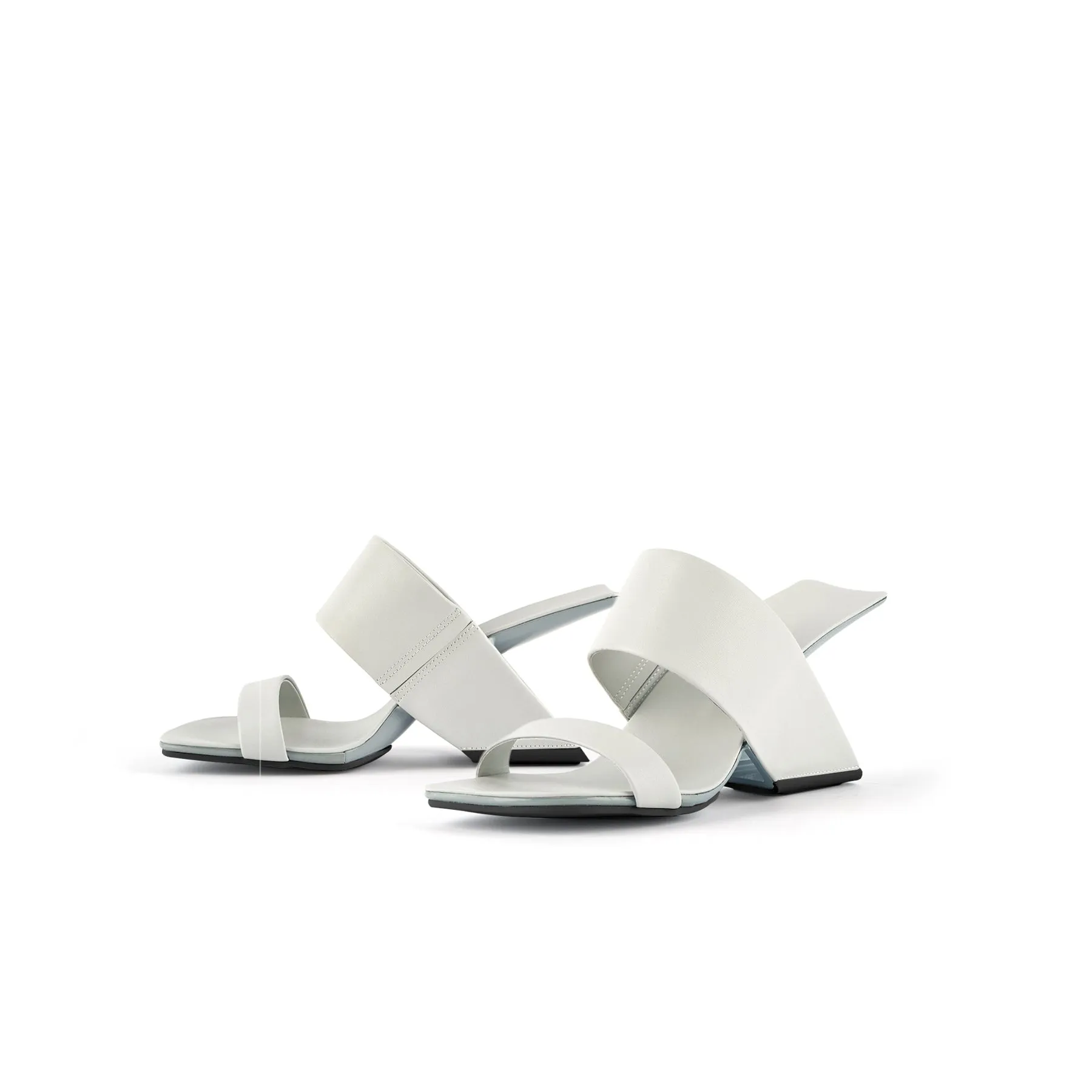 The Juicy Topic Leather Heel Sandal - Ivory