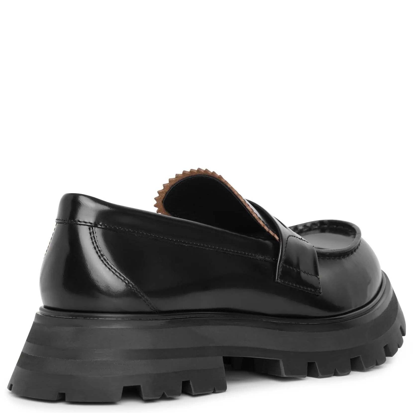 Tread moccasin flats