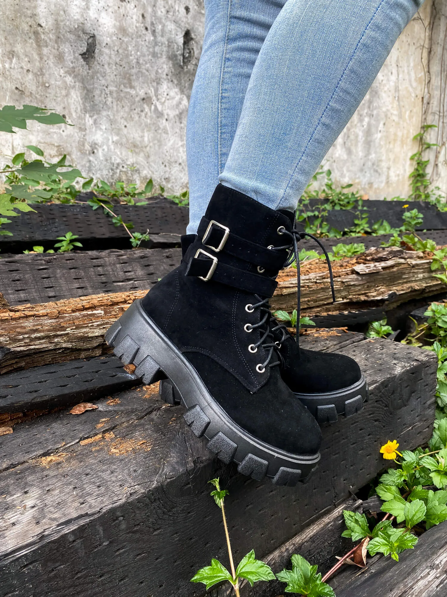 Uno Double Strap Ankle Flat Combat Boots - Black