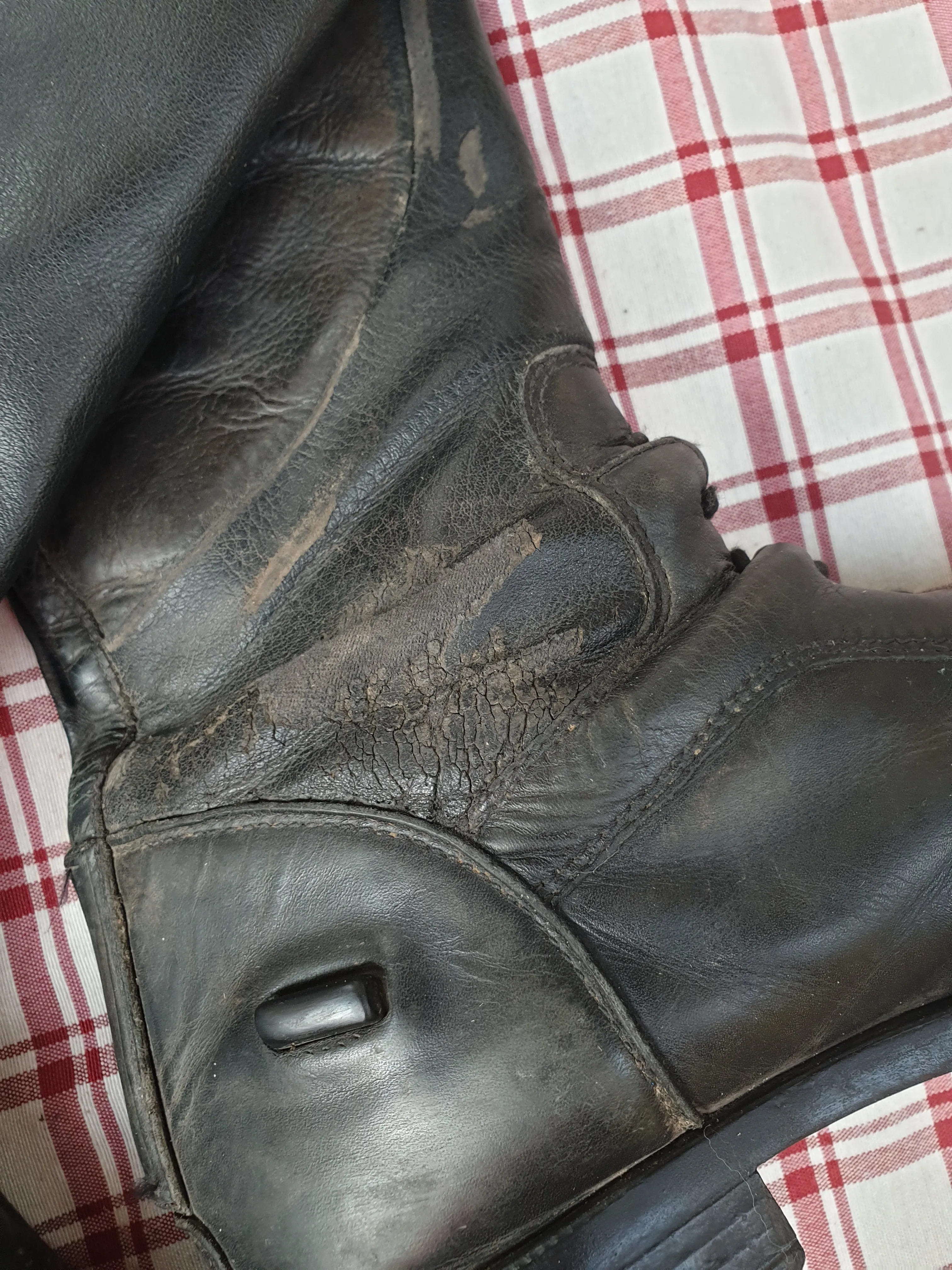 Used brogini long riding boots, black, size 4 FREE POSTAGE ✅