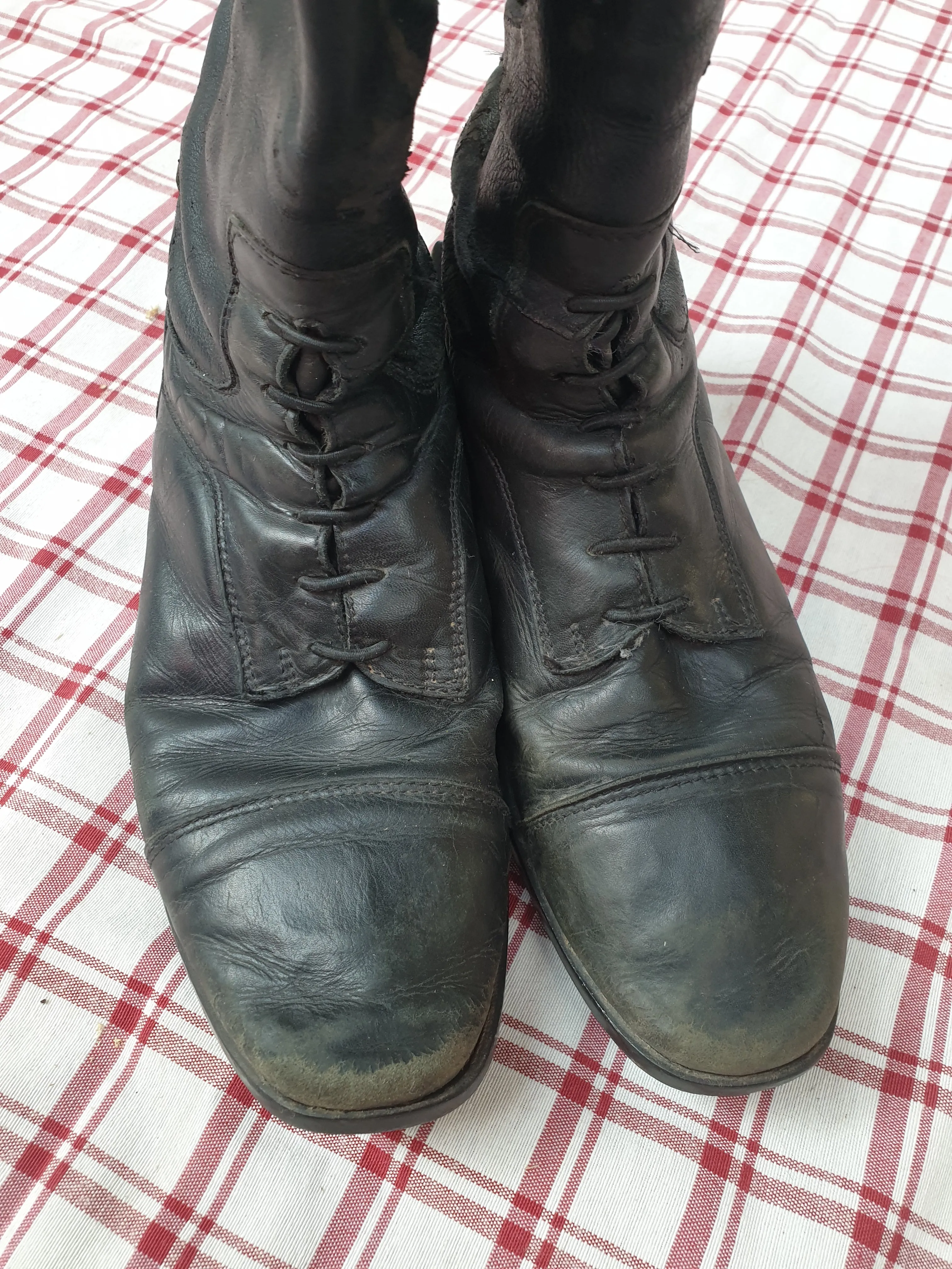 Used brogini long riding boots, black, size 4 FREE POSTAGE ✅