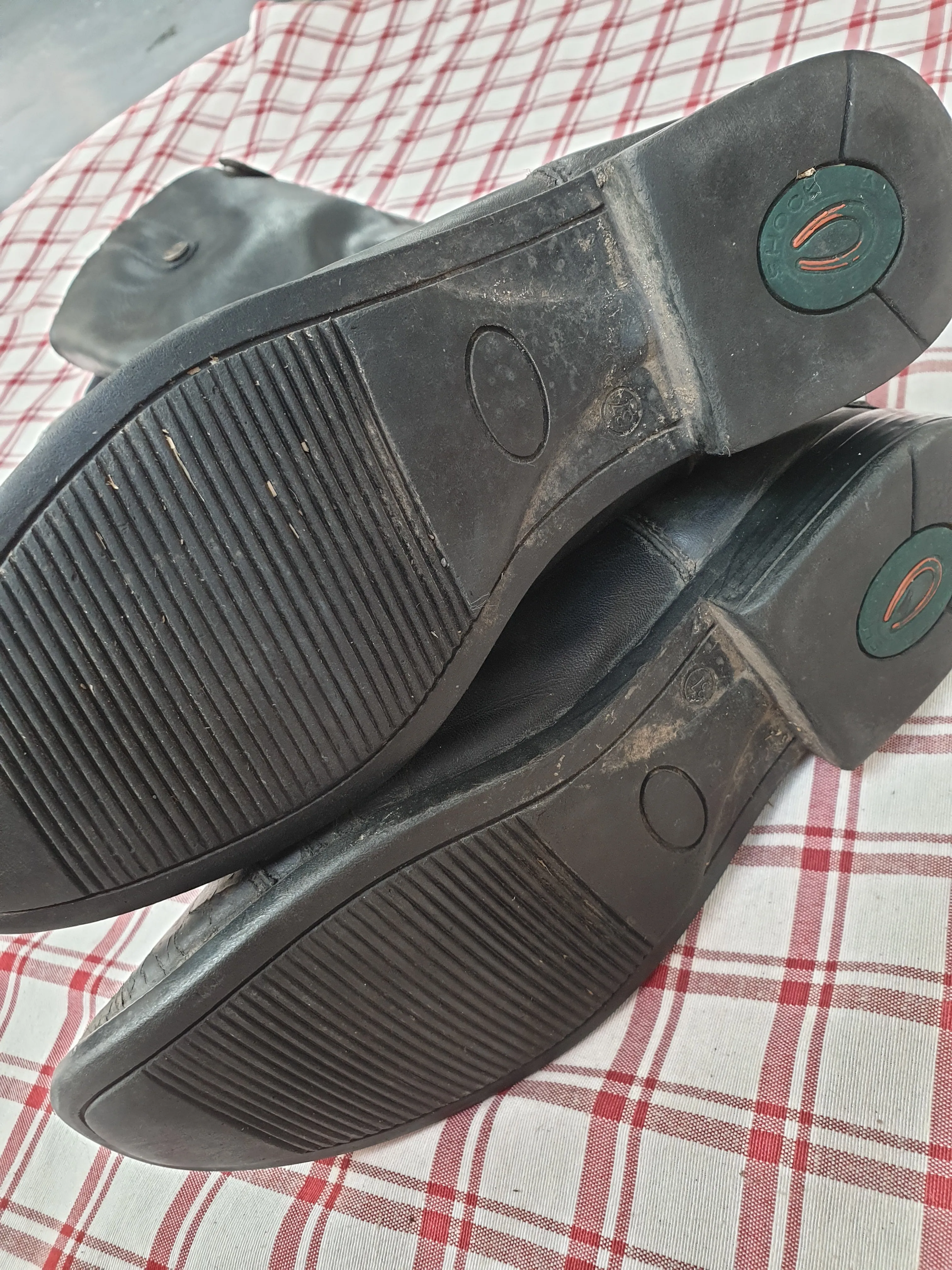 Used brogini long riding boots, black, size 4 FREE POSTAGE ✅
