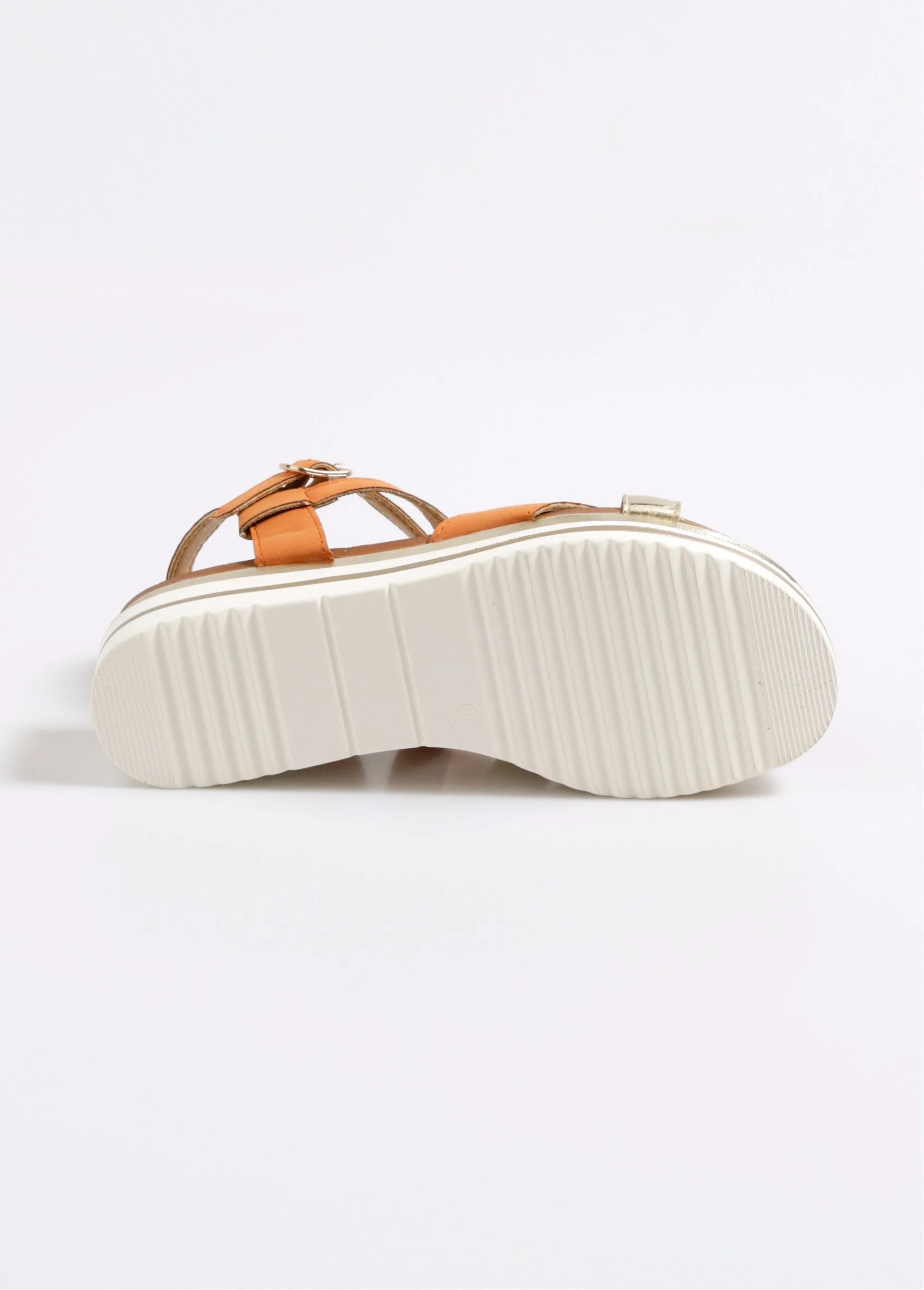 Wedge sandals with crossed straps