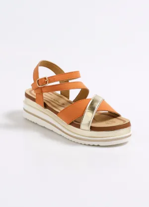 Wedge sandals with crossed straps