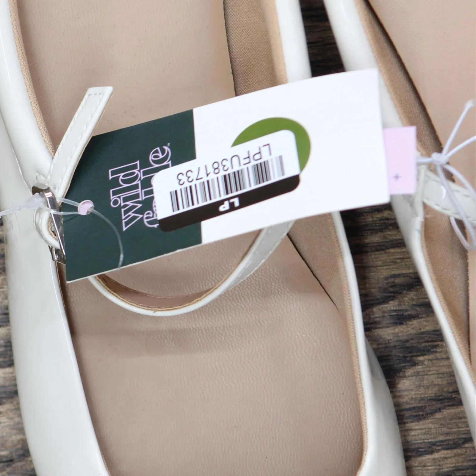 Wild Fable Womens Elsa Mary Jane Ballet Flats with Memory Foam Insole Cream 11M