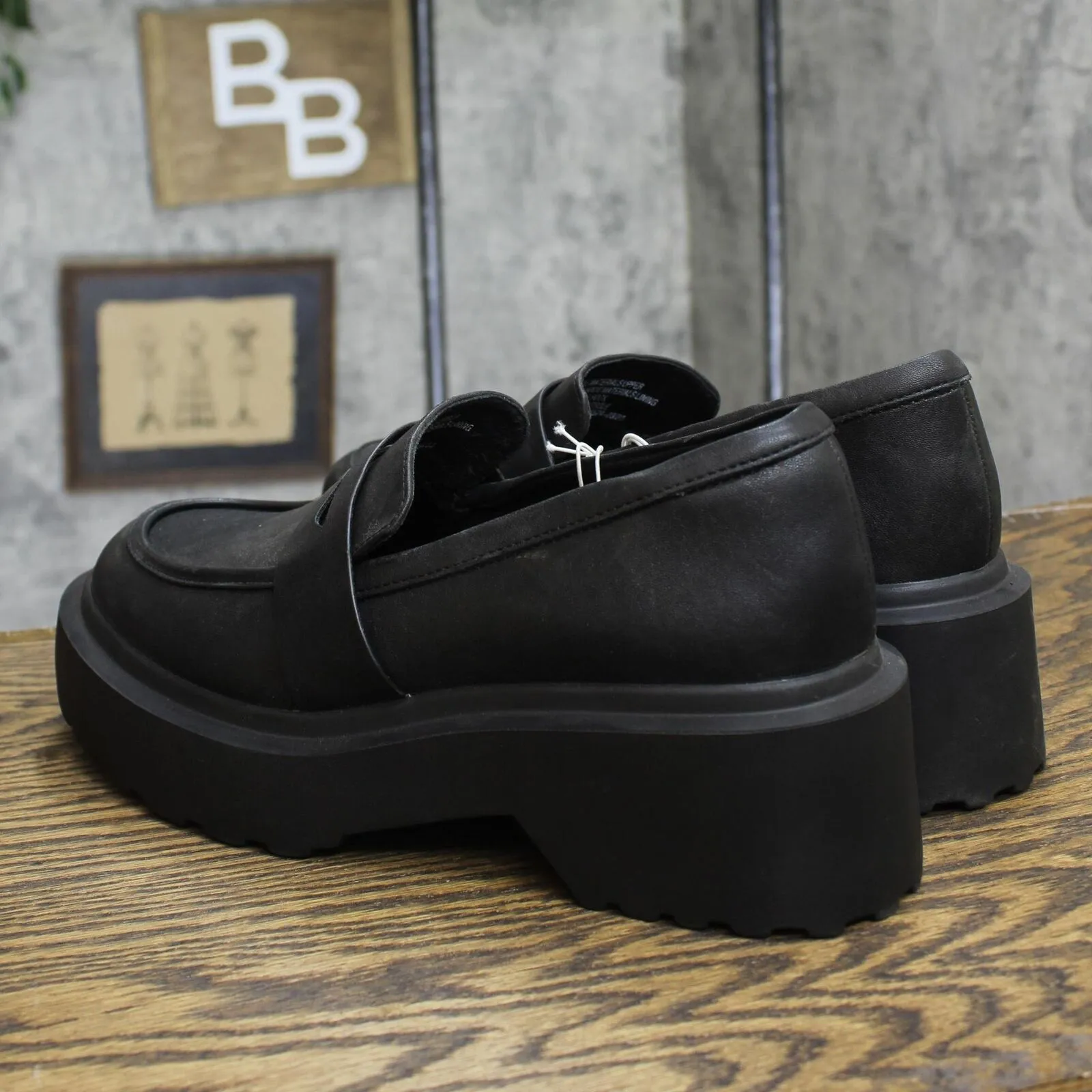 Wild Fable Womens Lacey Loafer Flats with Memory Foam Insole 87930104 Black 10M