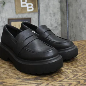 Wild Fable Womens Lacey Loafer Flats with Memory Foam Insole 87930104 Black 10M